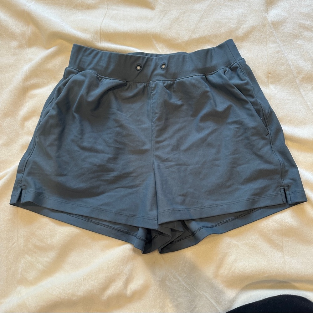 Old Navy Active Powersoft Shorts size XS, High Rise, Go Dry